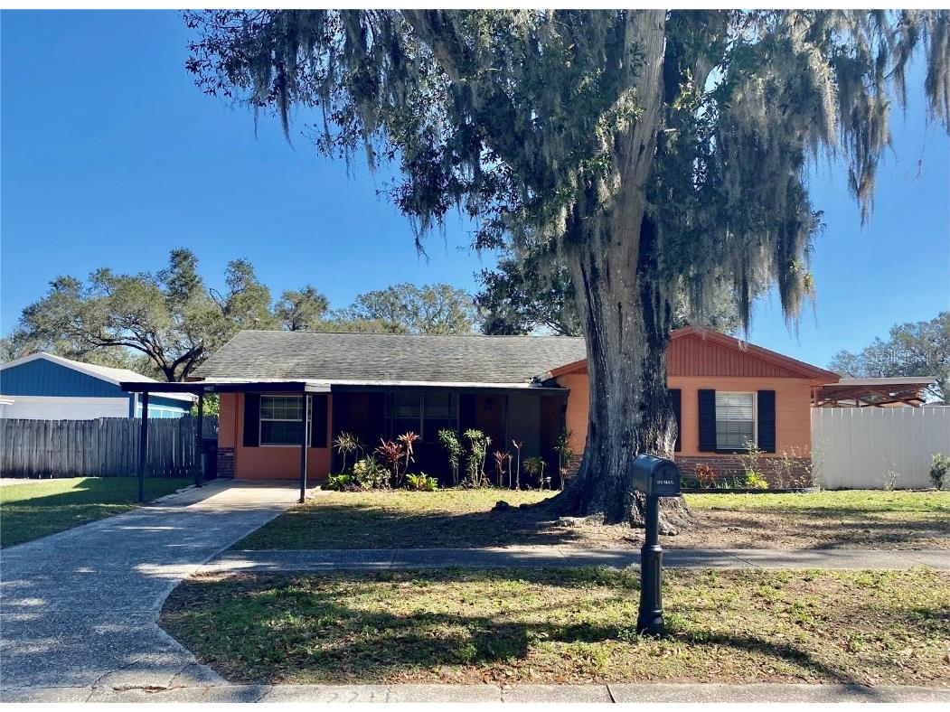 2216 Elise Marie Dr Seffner FL 33584 T3427430 image1