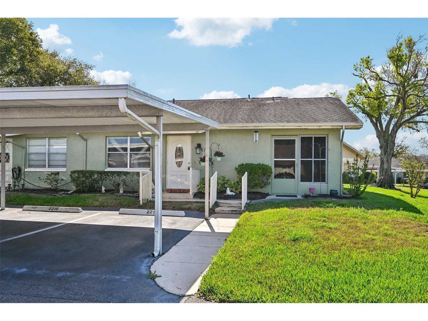 2216 Grenadier Drive Sun City Center FL 33573 TB8483867 image2