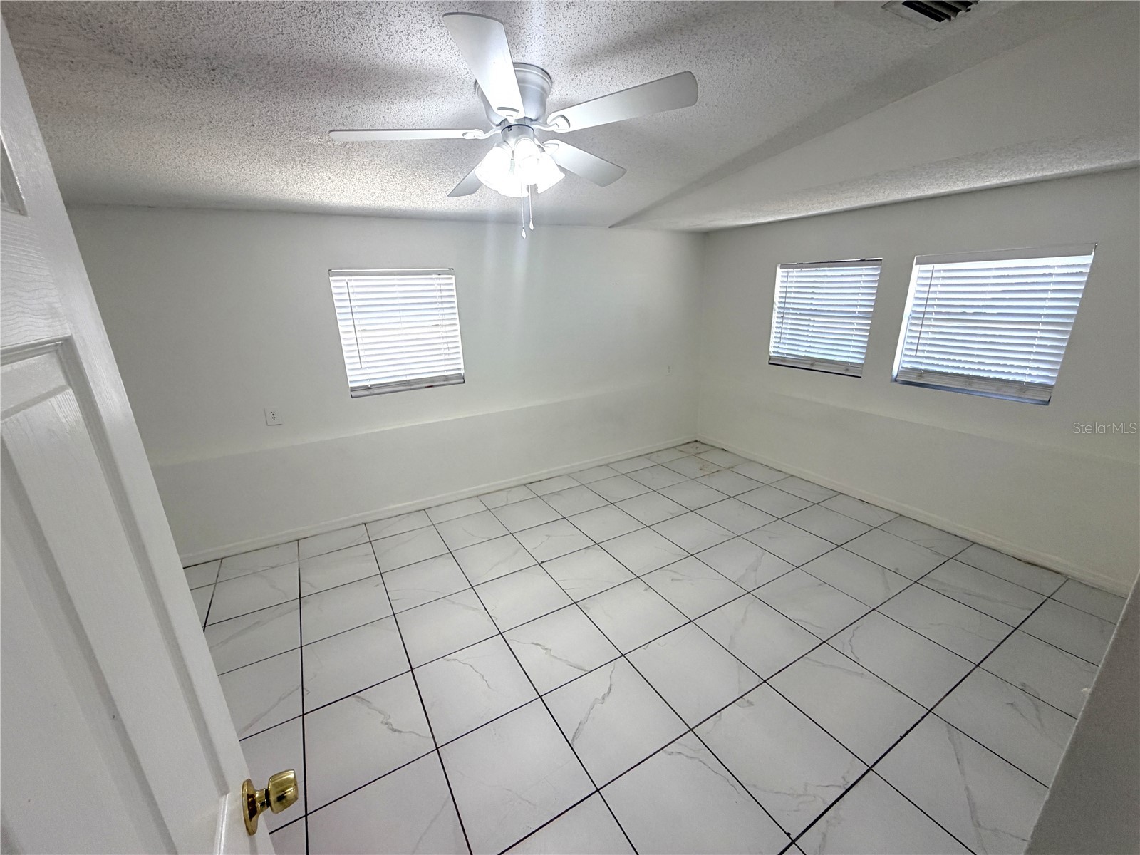 2216 Mayflower Avenue Apopka FL 32703 O6406012 image23