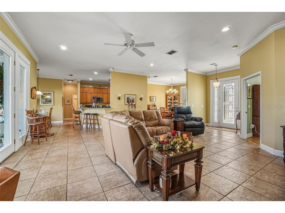 2216 N County Road 426 Oviedo FL 32765 O6359631 image10