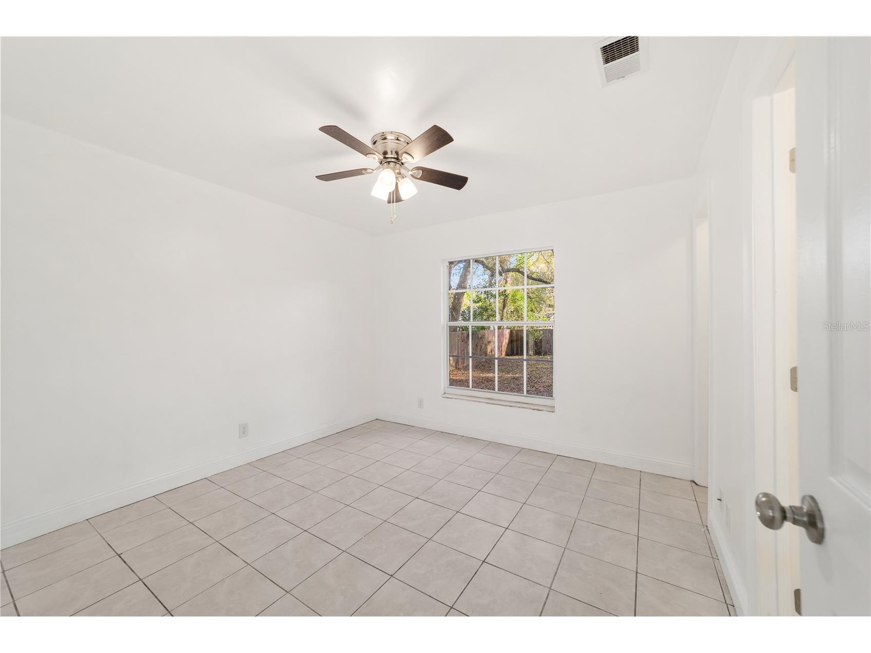 2216 NE 38th Street Ocala FL 34479 OM720766 image17