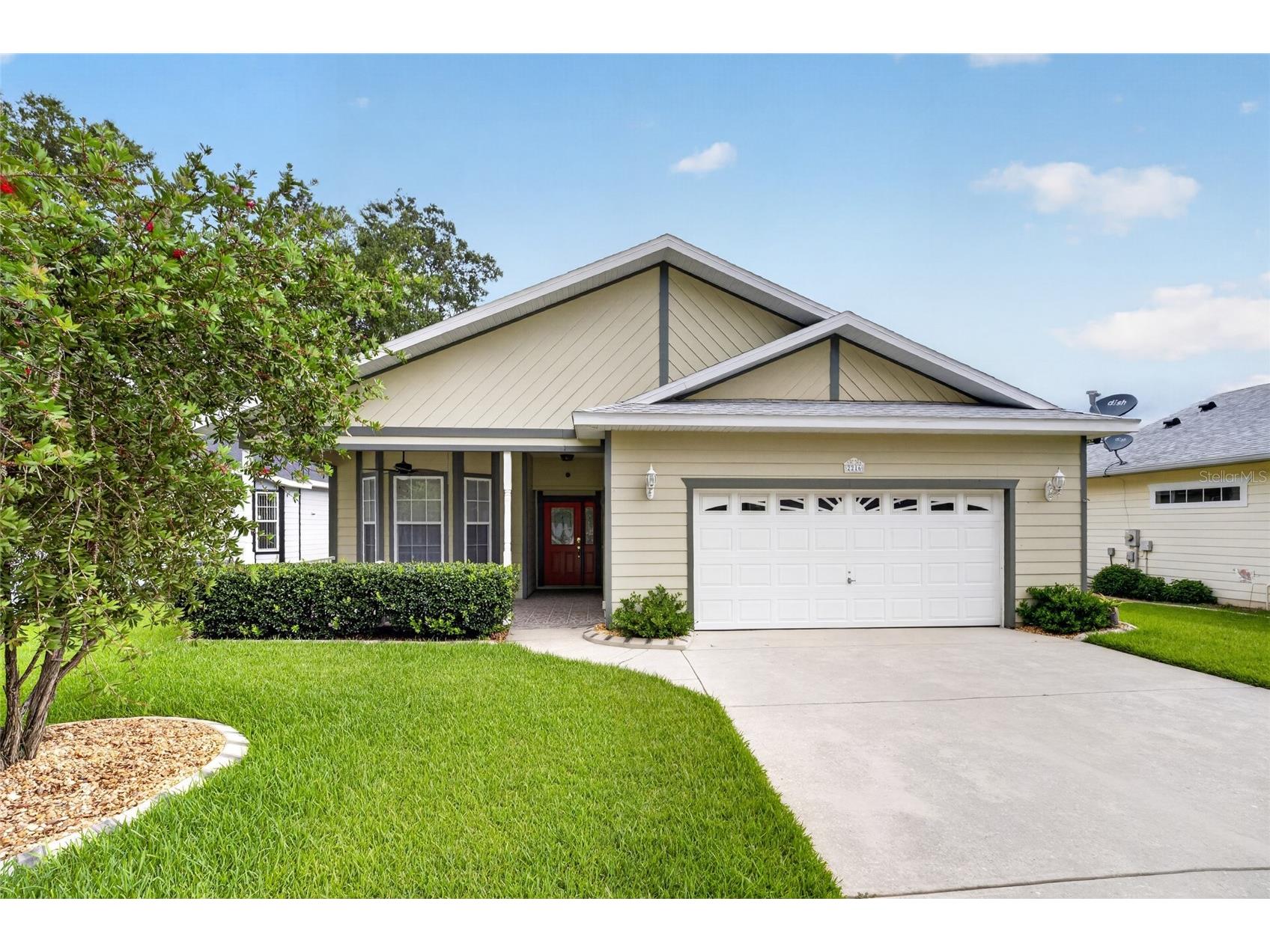 2216 NE 40th Terrace Ocala FL 34470 OM728474 image1
