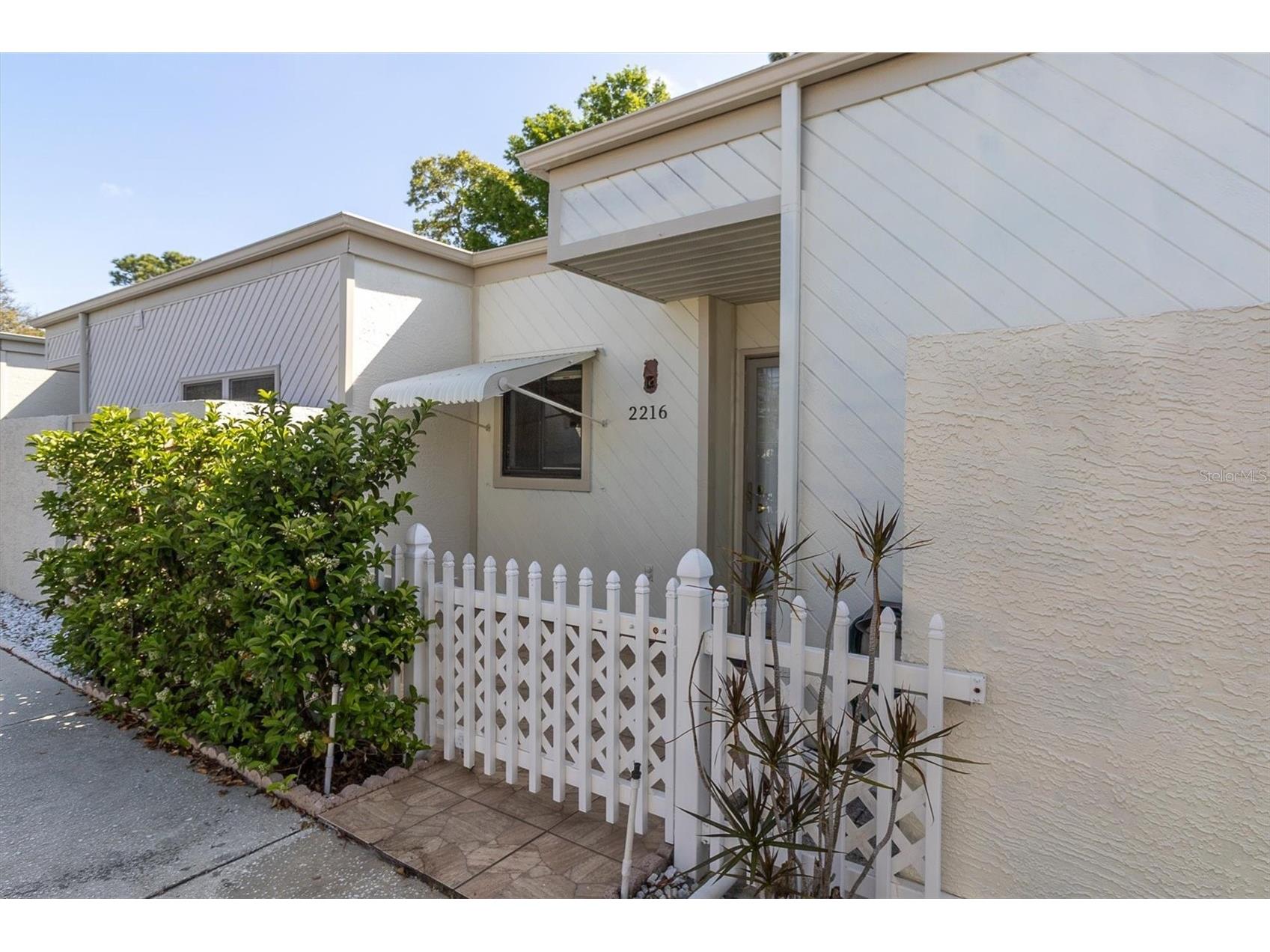 2216 Oak Wind Drive Holiday FL 34691 TB8492620 image1