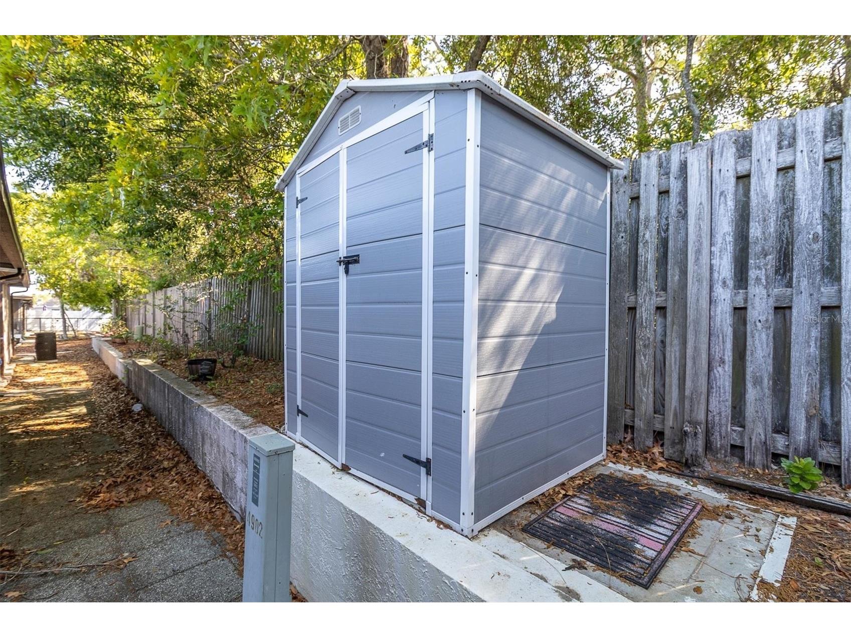2216 Oak Wind Drive Holiday FL 34691 TB8492620 image29