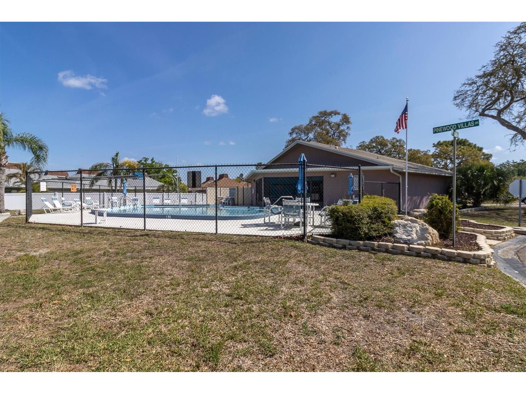 2216 Oak Wind Drive Holiday FL 34691 TB8492620 image34