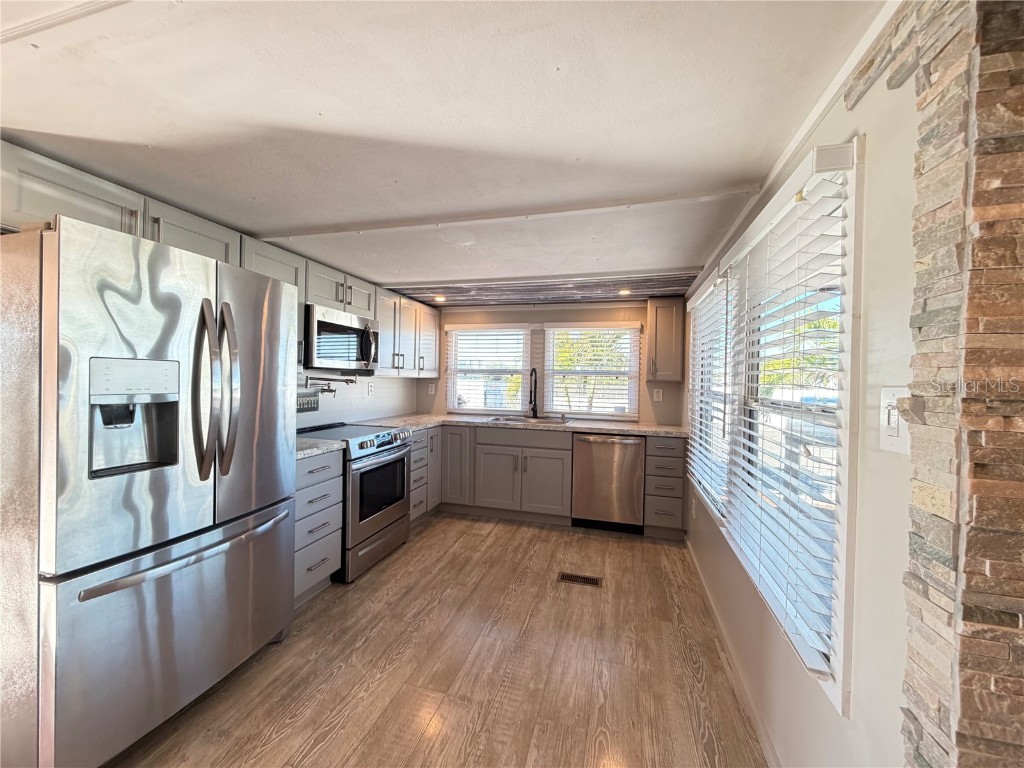 2216 Pennsylvania Avenue Bradenton FL 34207 - SARASOTA BAY A4673118 image10