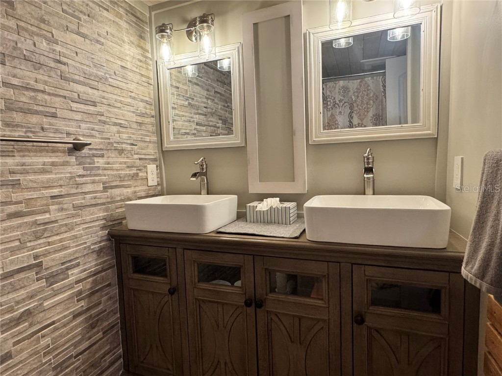 2216 Pennsylvania Avenue Bradenton FL 34207 - SARASOTA BAY A4673118 image16