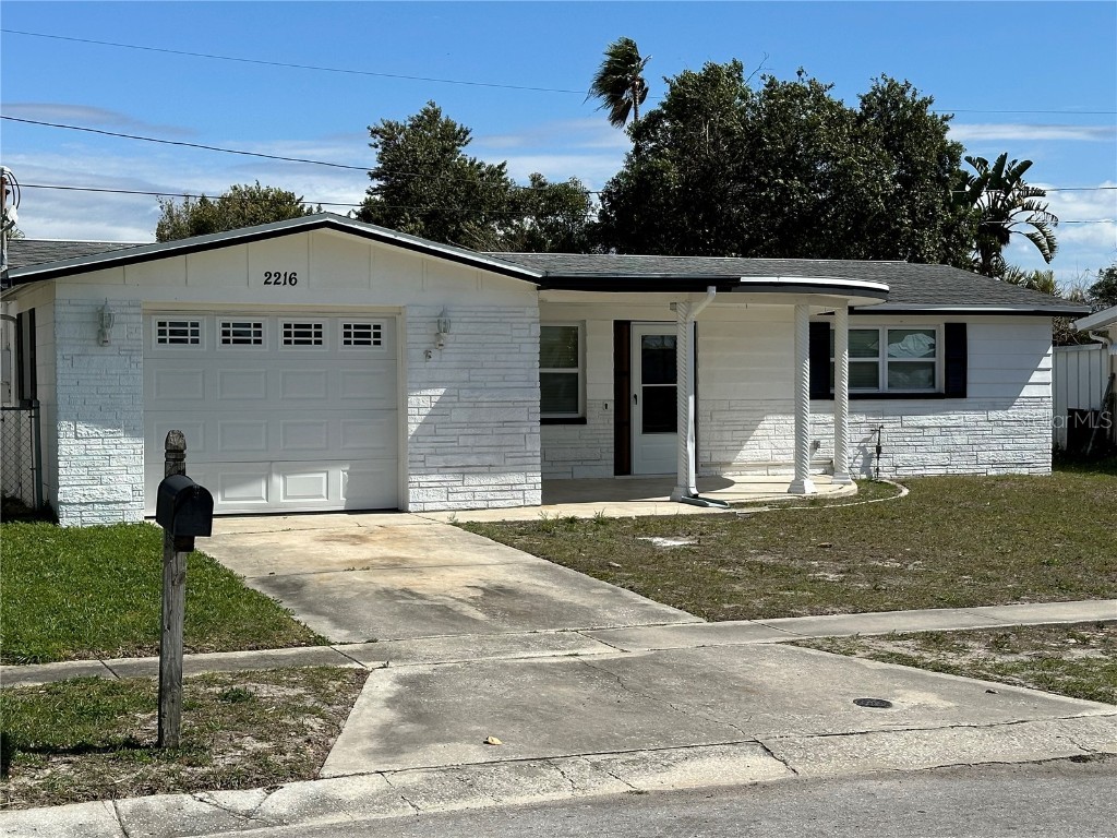 2216 Prestige Drive Holiday FL 34690 U8232164 image1