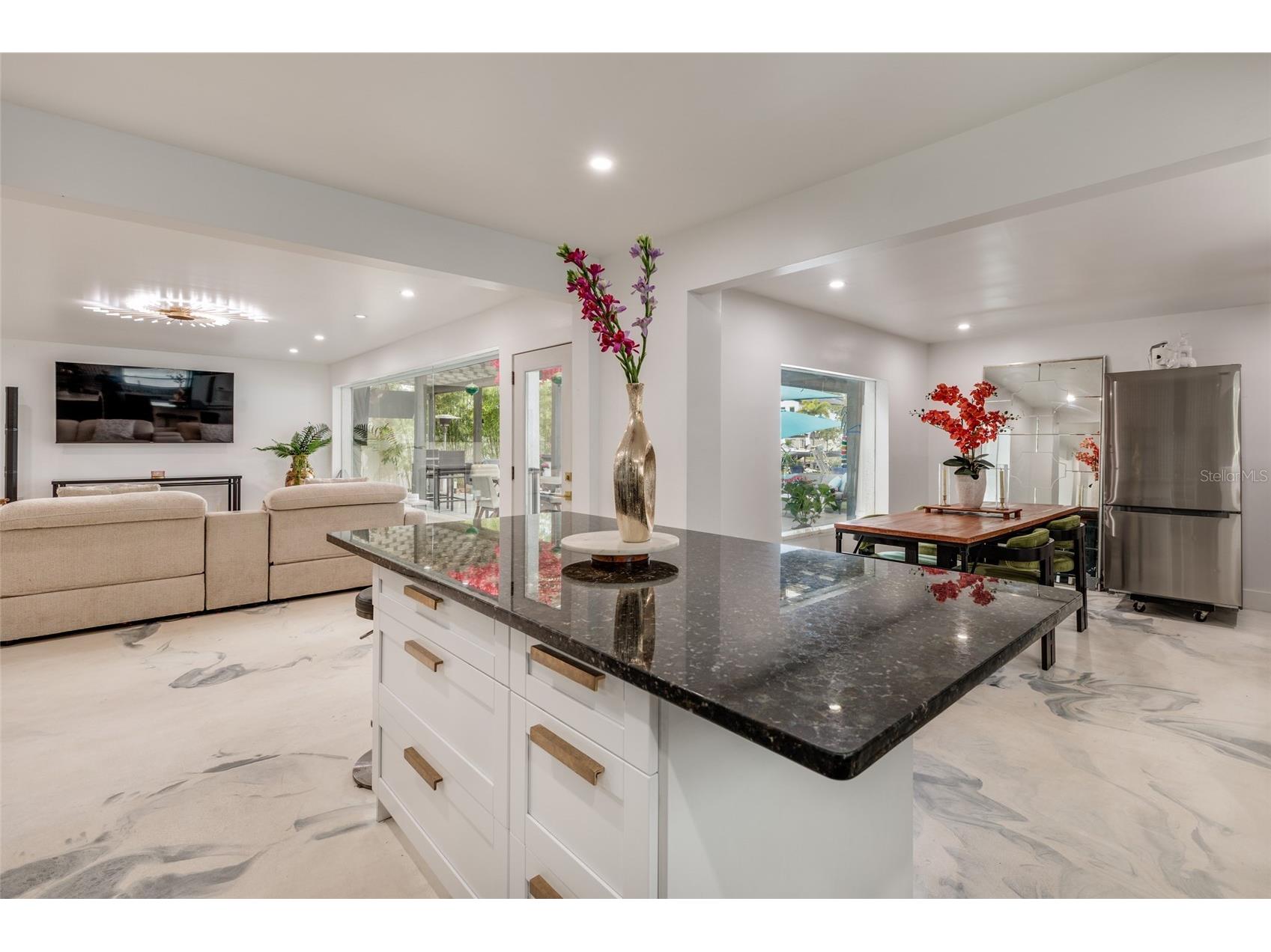 2216 S Occident Street Tampa FL 33629 TB8497971 image15