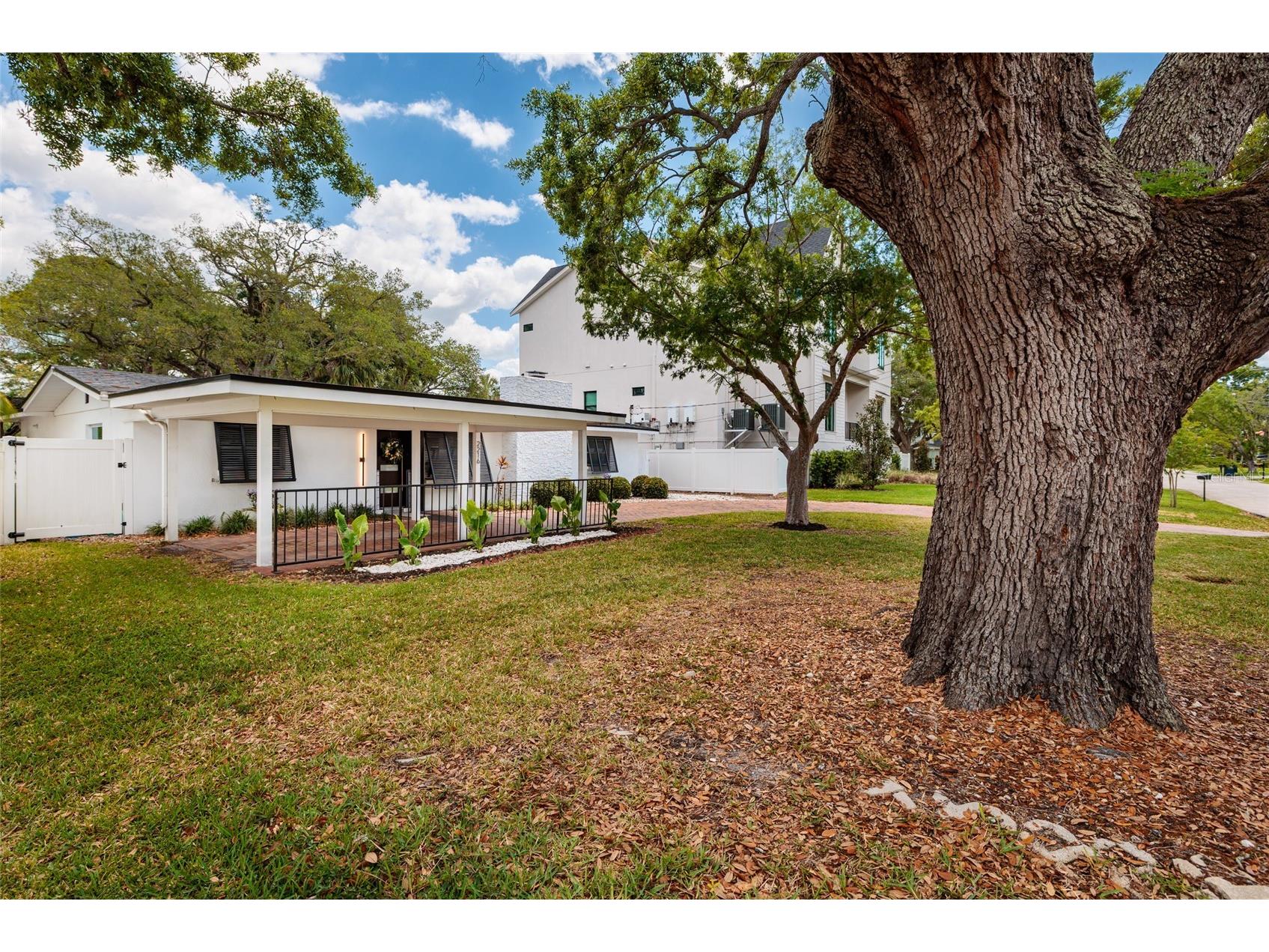 2216 S Occident Street Tampa FL 33629 TB8497971 image3