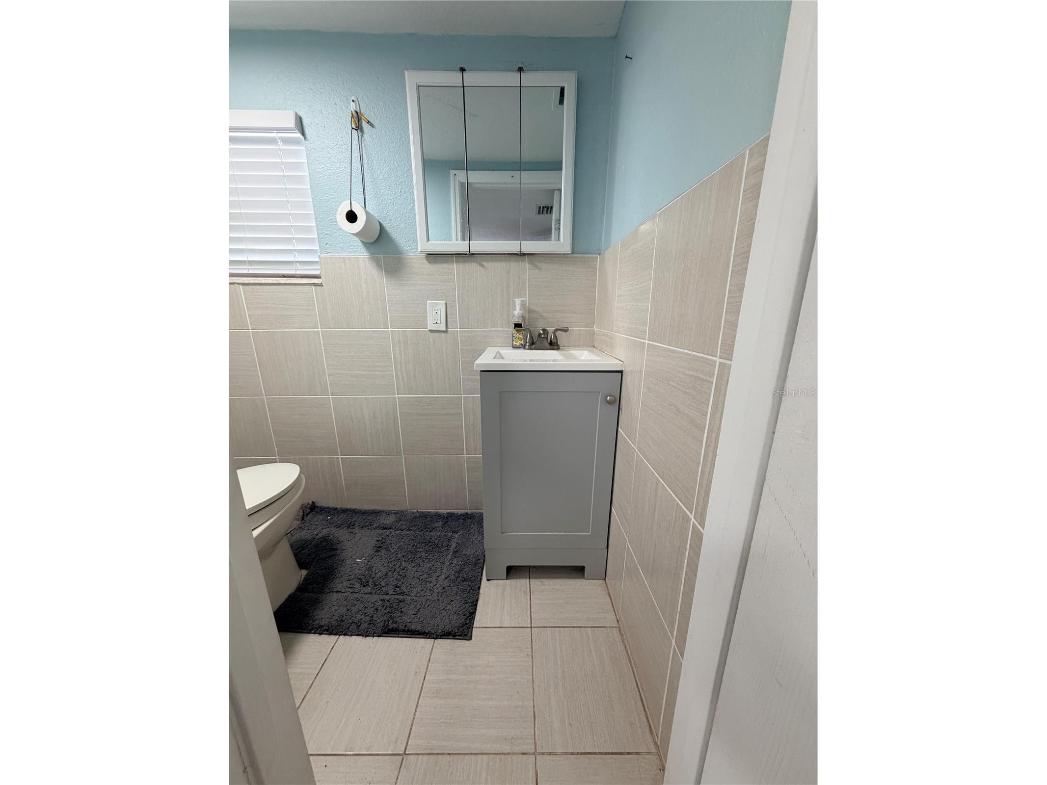 2216 Webber Street #C Sarasota FL 34239 A4688118 image8