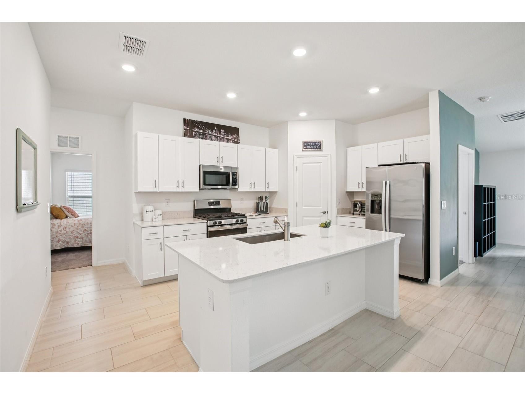 22162 Nebula Way Land O Lakes FL 34637 TB8450167 image5