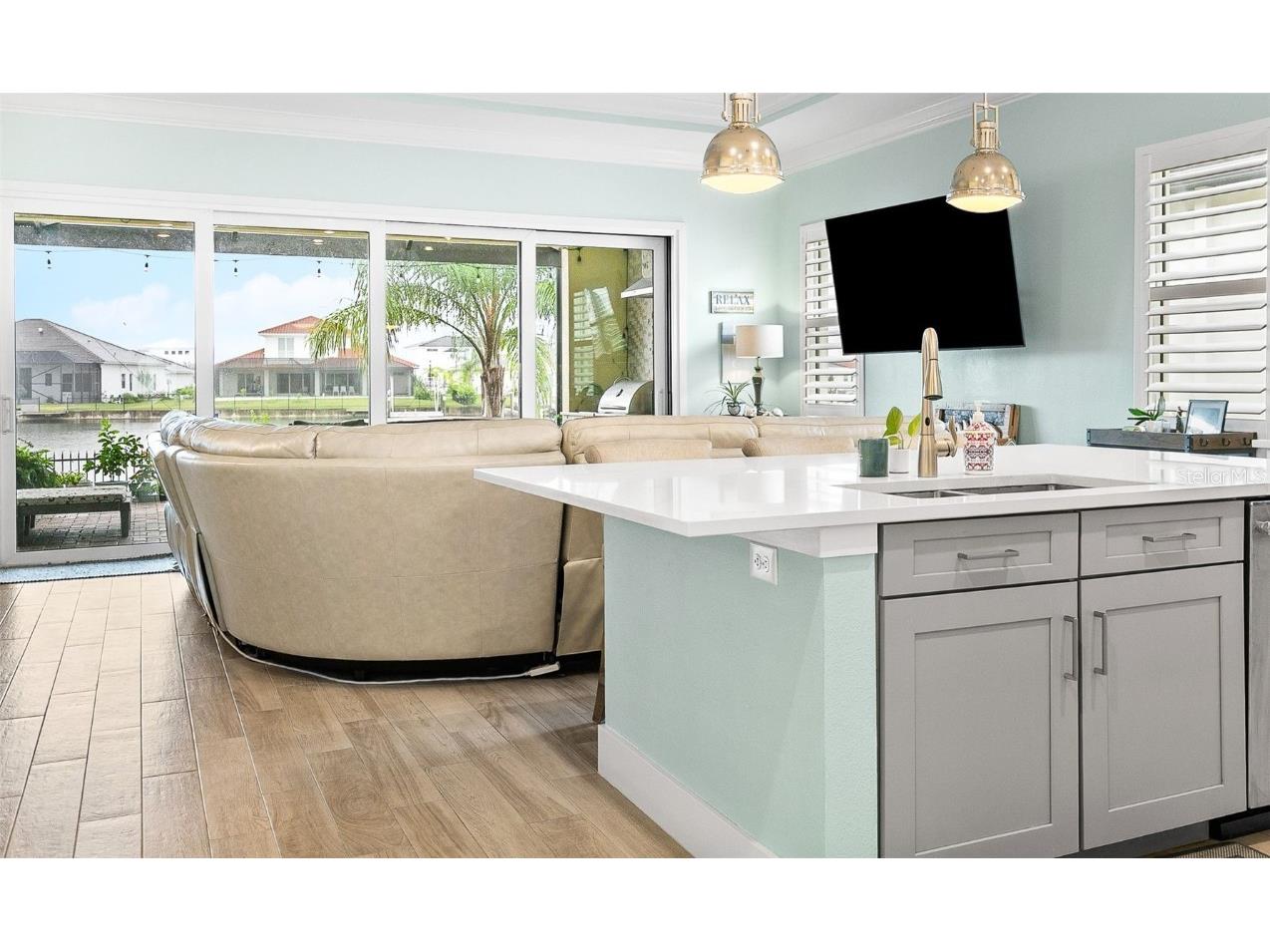 2217 5th Street E Palmetto FL 34221 TB8374021 image19