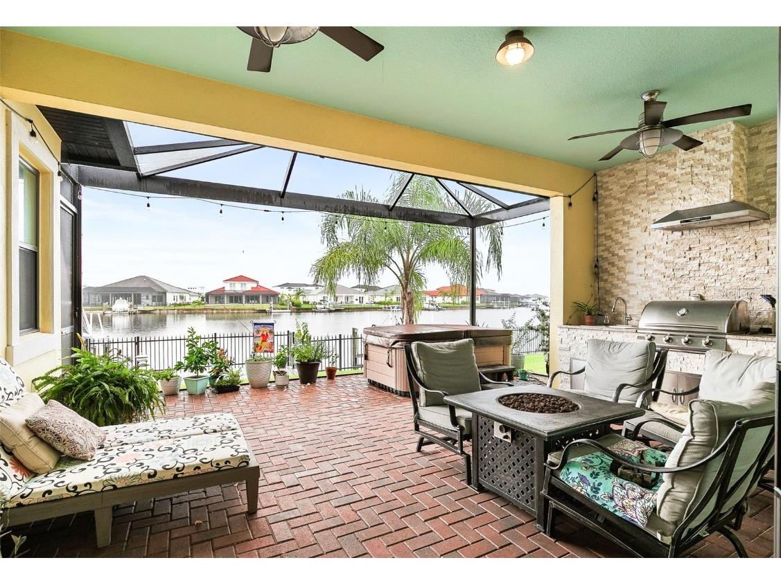 2217 5th Street E Palmetto FL 34221 TB8374021 image57