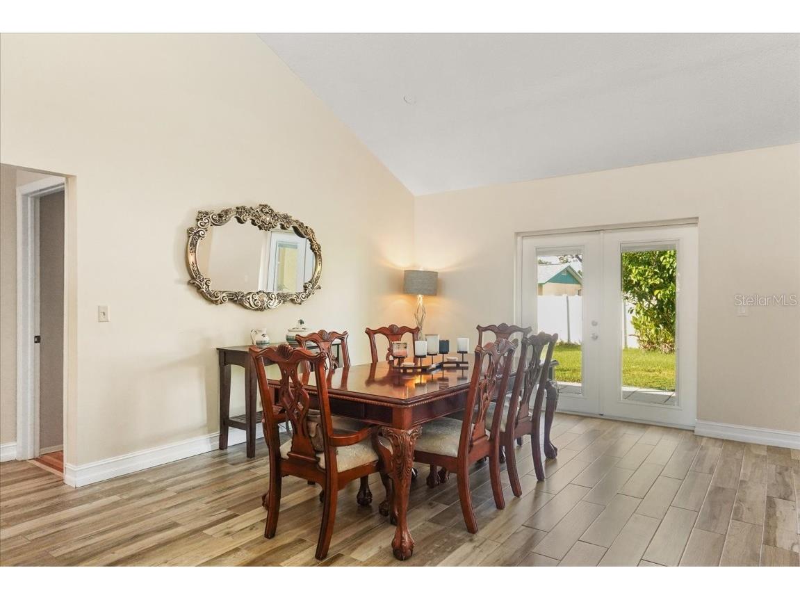 2217 65th Place N Saint Petersburg FL 33702 TB8439827 image7