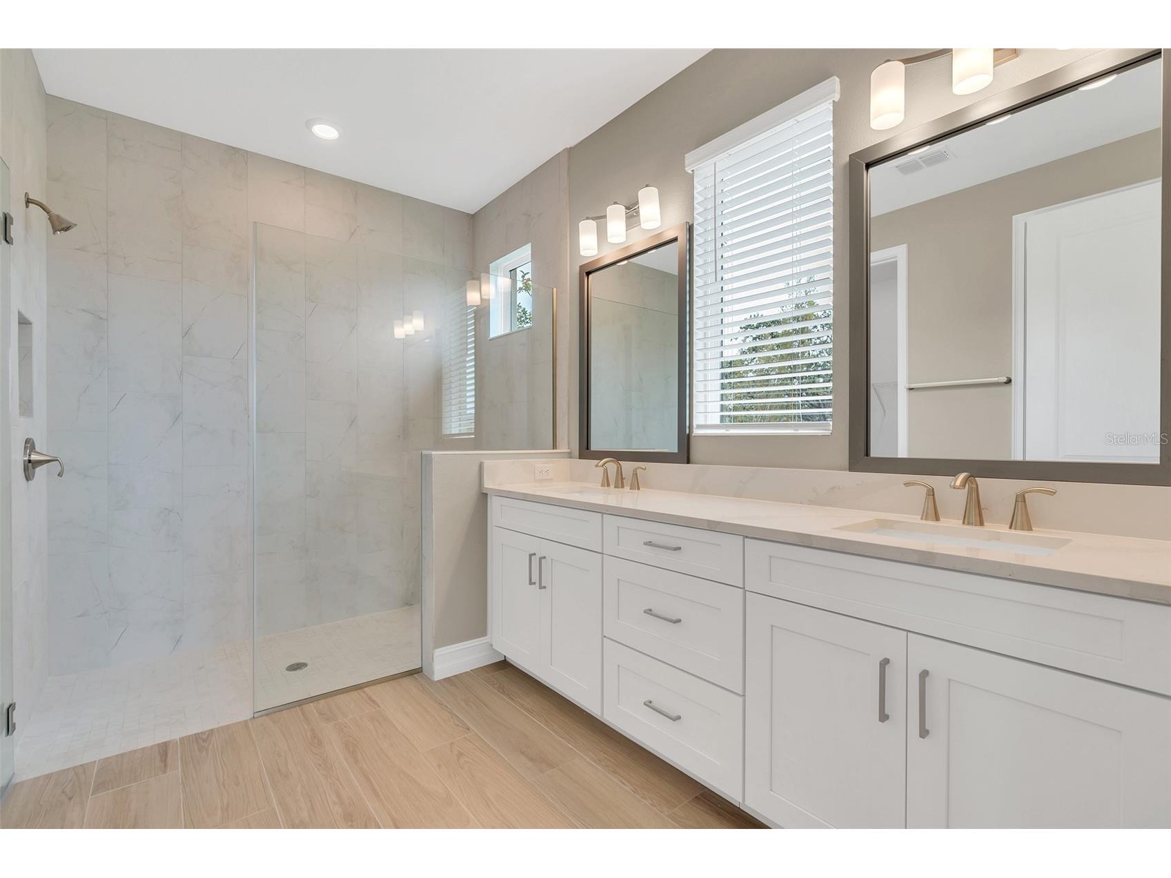 2217 6th Street E Palmetto FL 34221 A4693242 image29