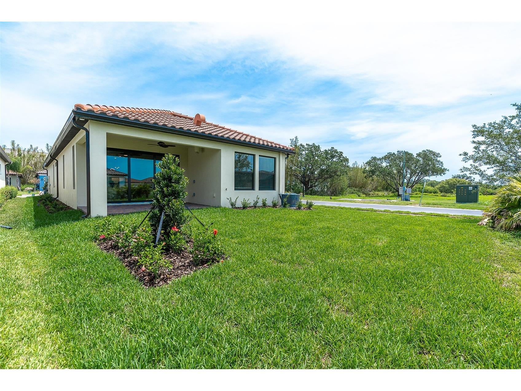 2217 6th Street E Palmetto FL 34221 A4693242 image35