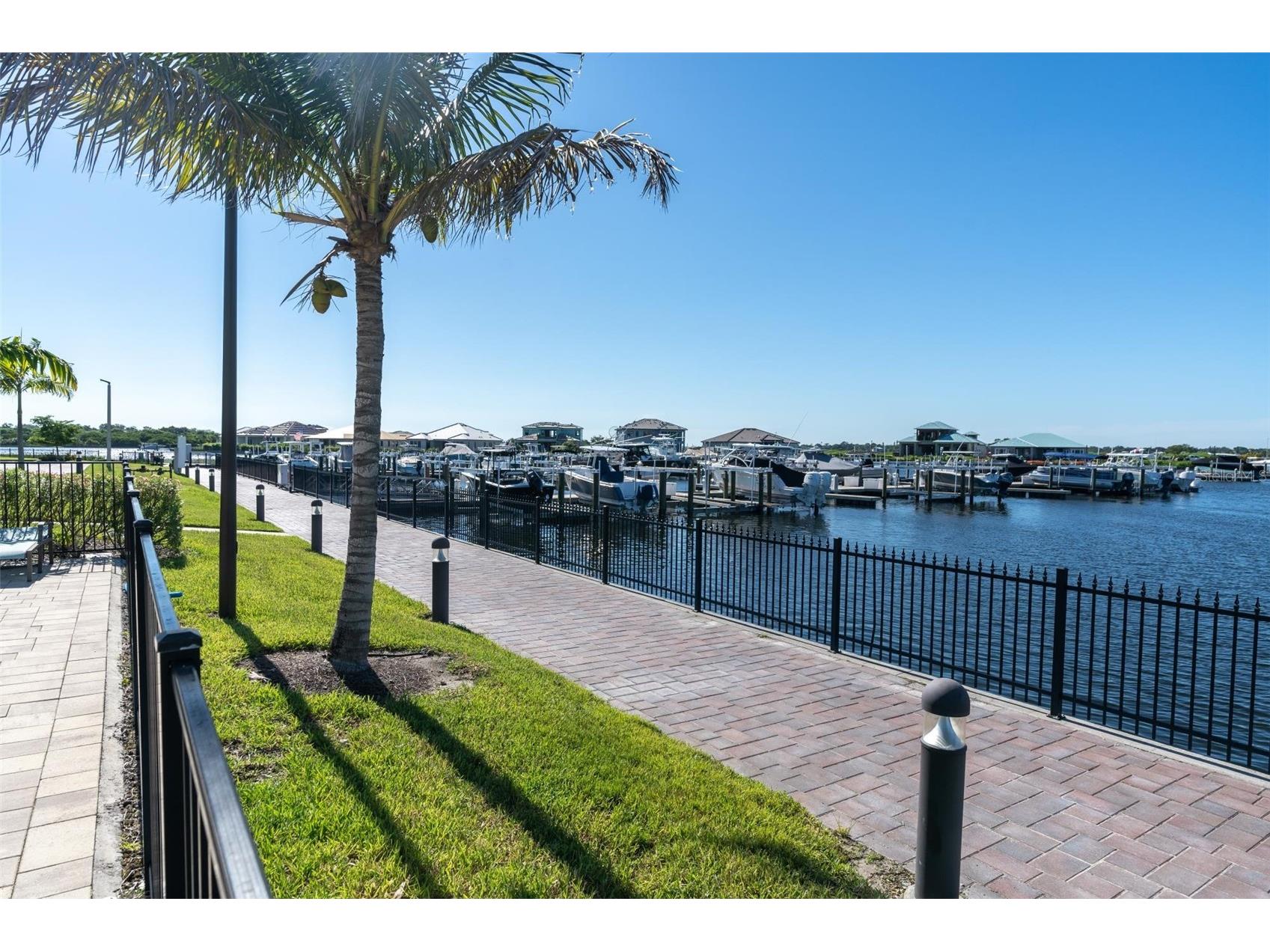 2217 6th Street E Palmetto FL 34221 A4693242 image50