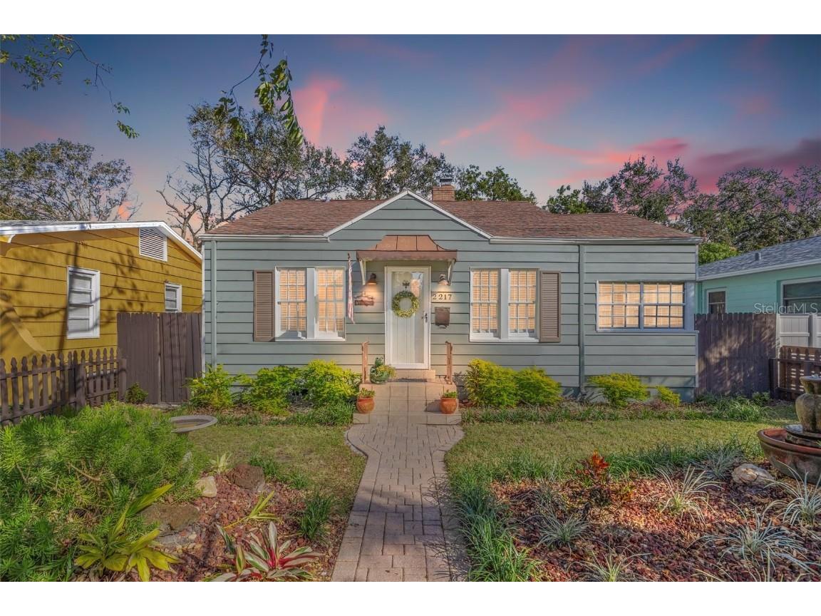 2217 7th Avenue N Saint Petersburg FL 33713 TB8317554 image1