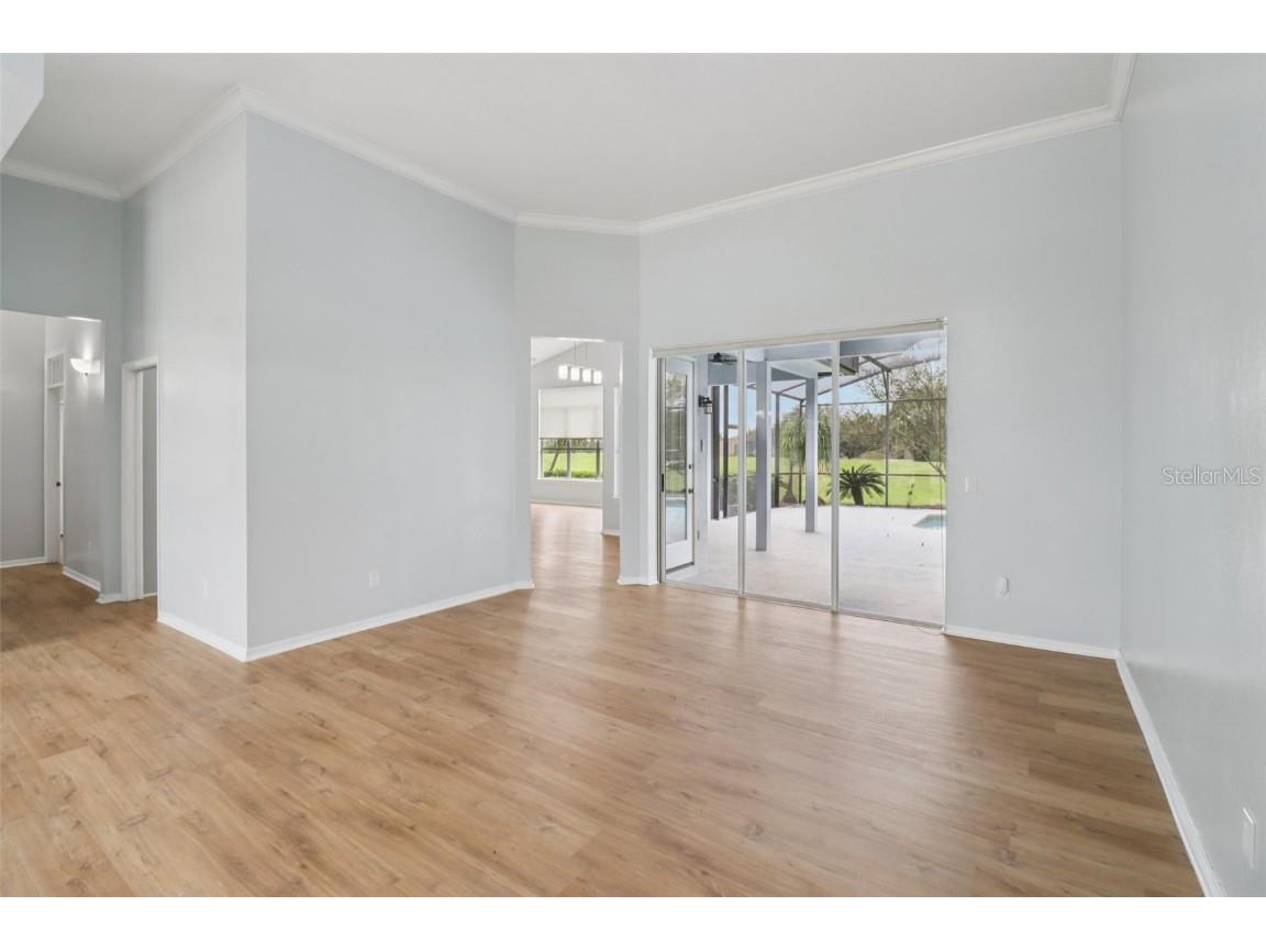 2217 Dunhurst Lane Orlando FL 32835 V4945248 image16