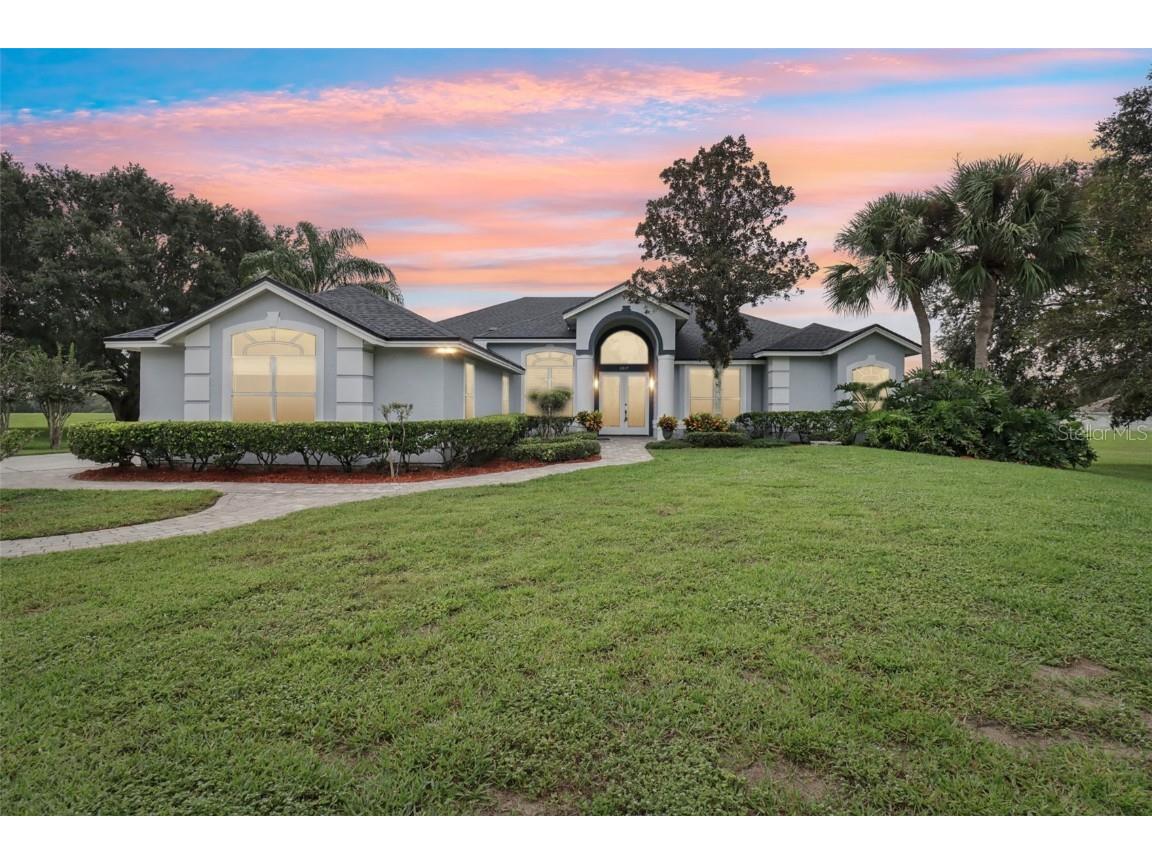 2217 Dunhurst Lane Orlando FL 32835 V4945248 image2