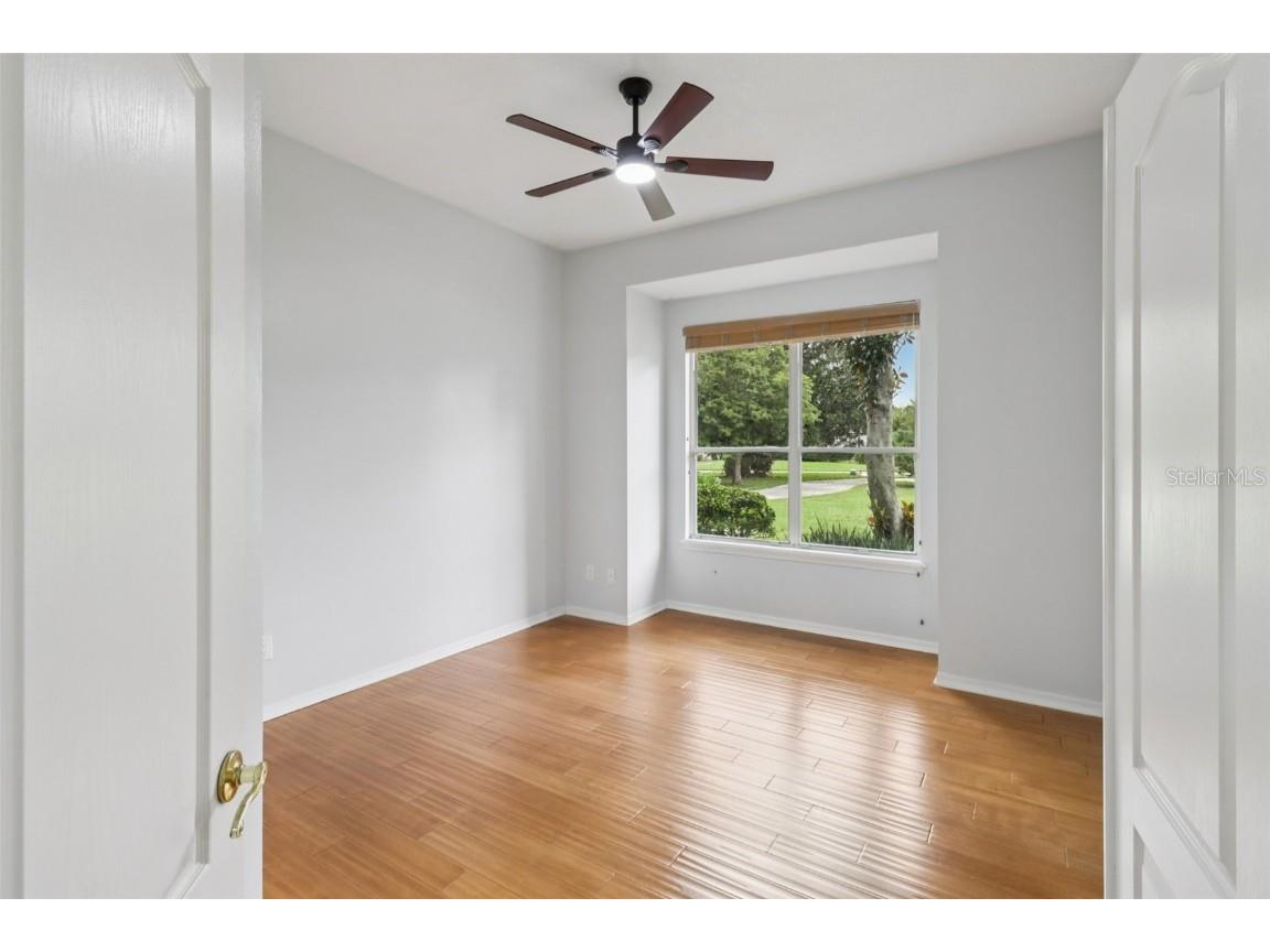 2217 Dunhurst Lane Orlando FL 32835 V4945248 image22