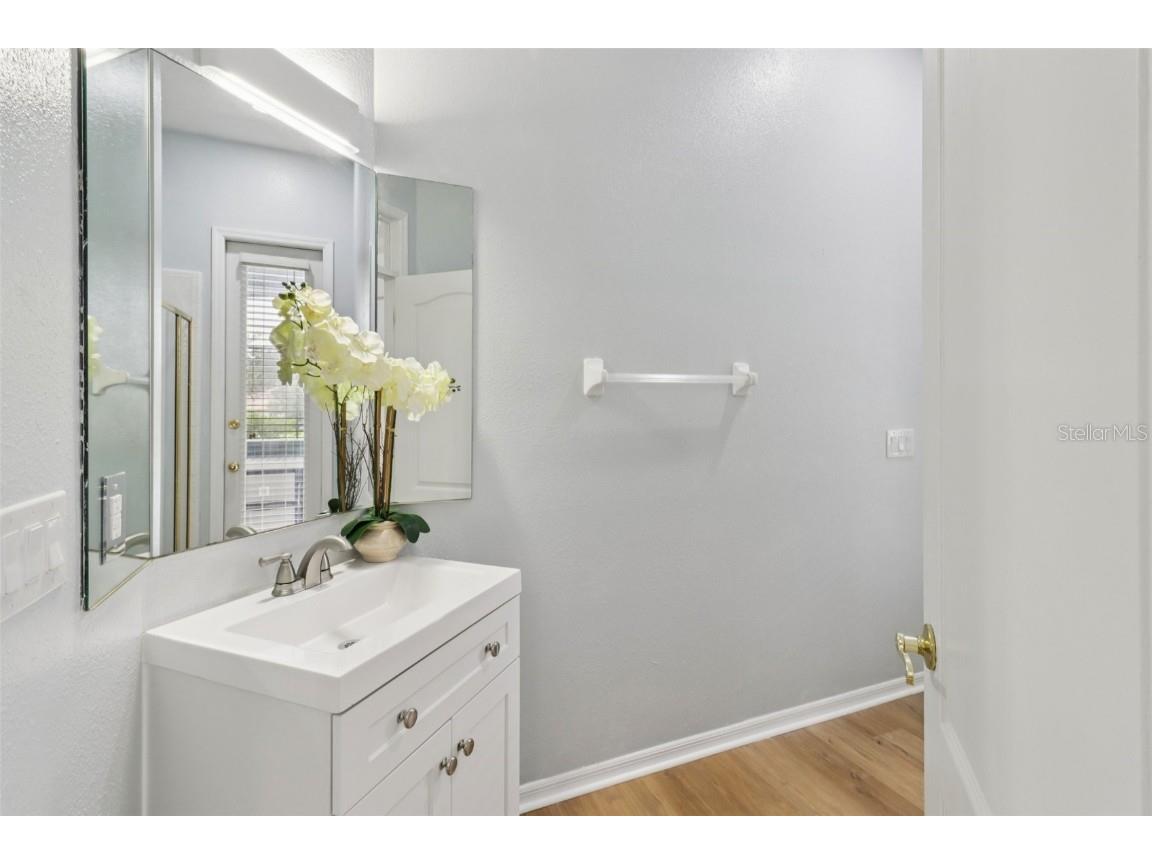 2217 Dunhurst Lane Orlando FL 32835 V4945248 image25