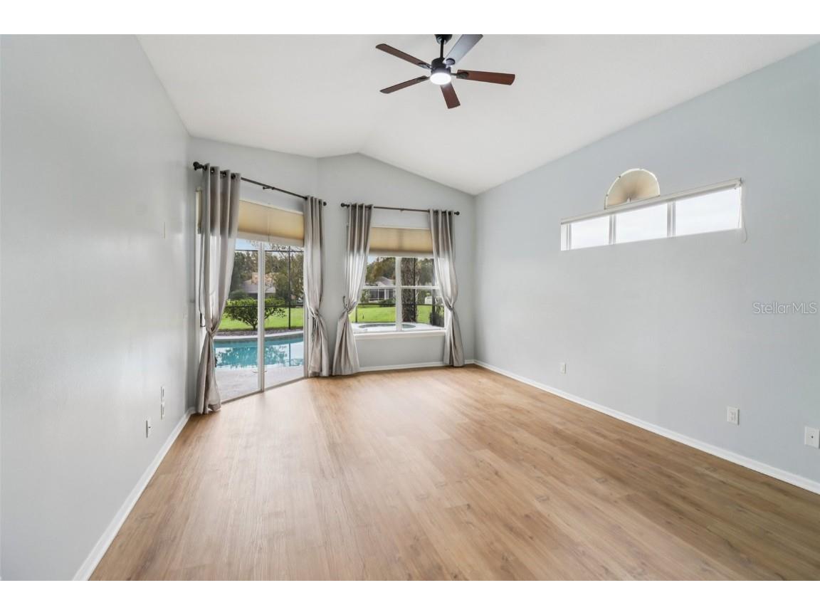 2217 Dunhurst Lane Orlando FL 32835 V4945248 image27