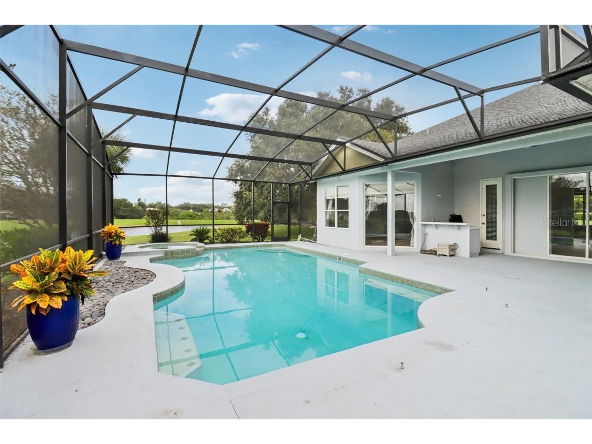 2217 Dunhurst Lane Orlando FL 32835 V4945248 image43