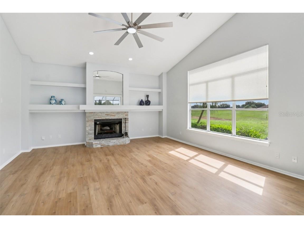 2217 Dunhurst Lane Orlando FL 32835 V4945248 image5