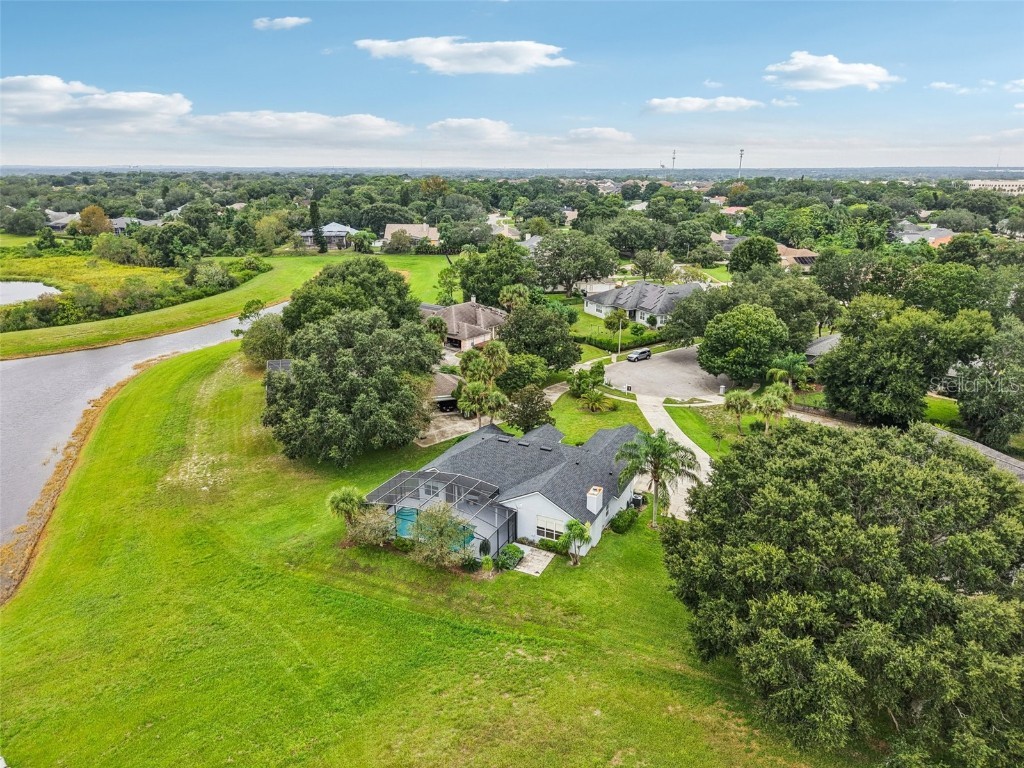 2217 Dunhurst Lane Orlando FL 32835 V4945248 image64