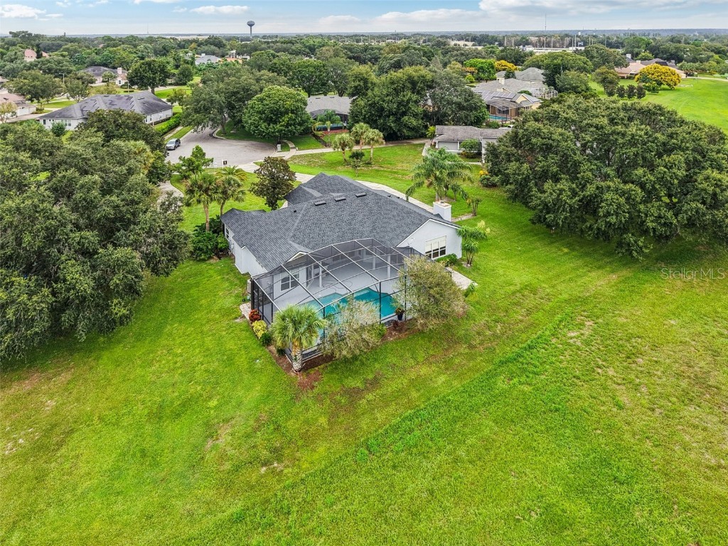 2217 Dunhurst Lane Orlando FL 32835 V4945248 image73