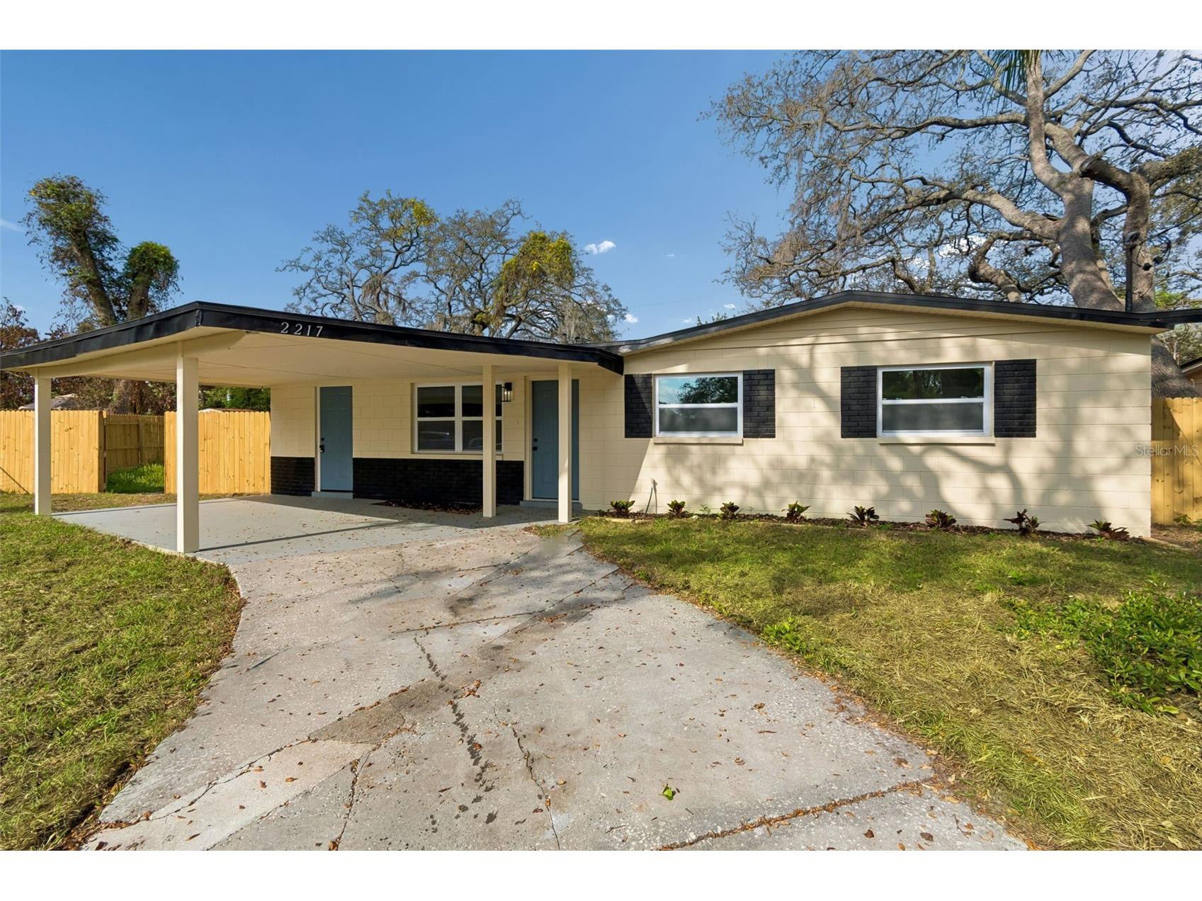 2217 E Colby Lane Tampa FL 33612 TB8492335 image1