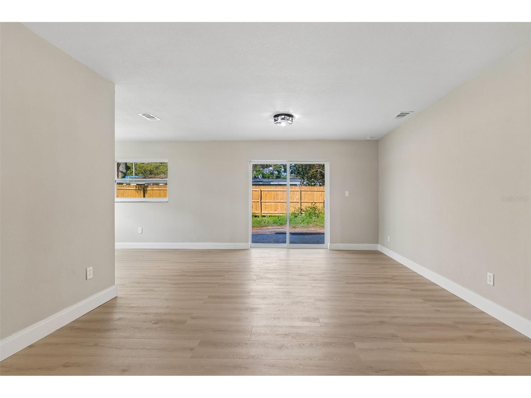 2217 E Colby Lane Tampa FL 33612 TB8492335 image12