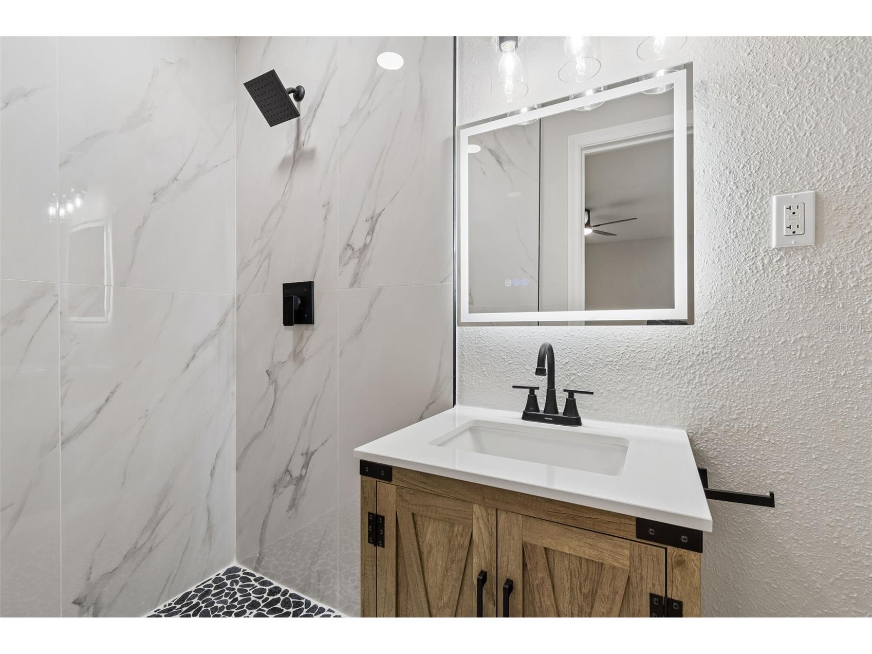 2217 E Colby Lane Tampa FL 33612 TB8492335 image35