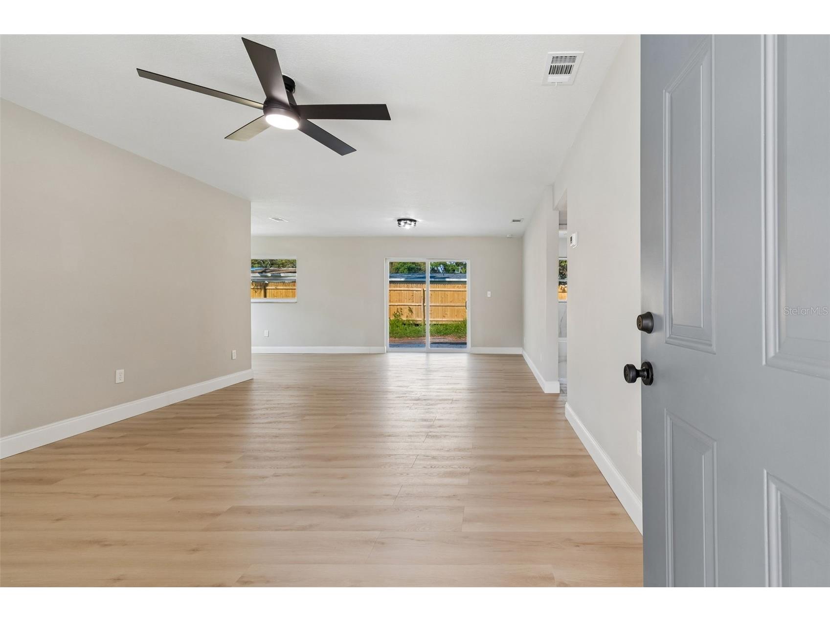 2217 E Colby Lane Tampa FL 33612 TB8492335 image7