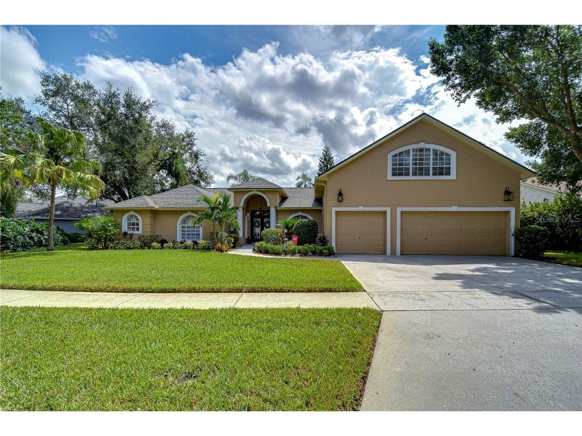 2217 Golf Manor Boulevard Valrico FL 33596 TB8304110 image1