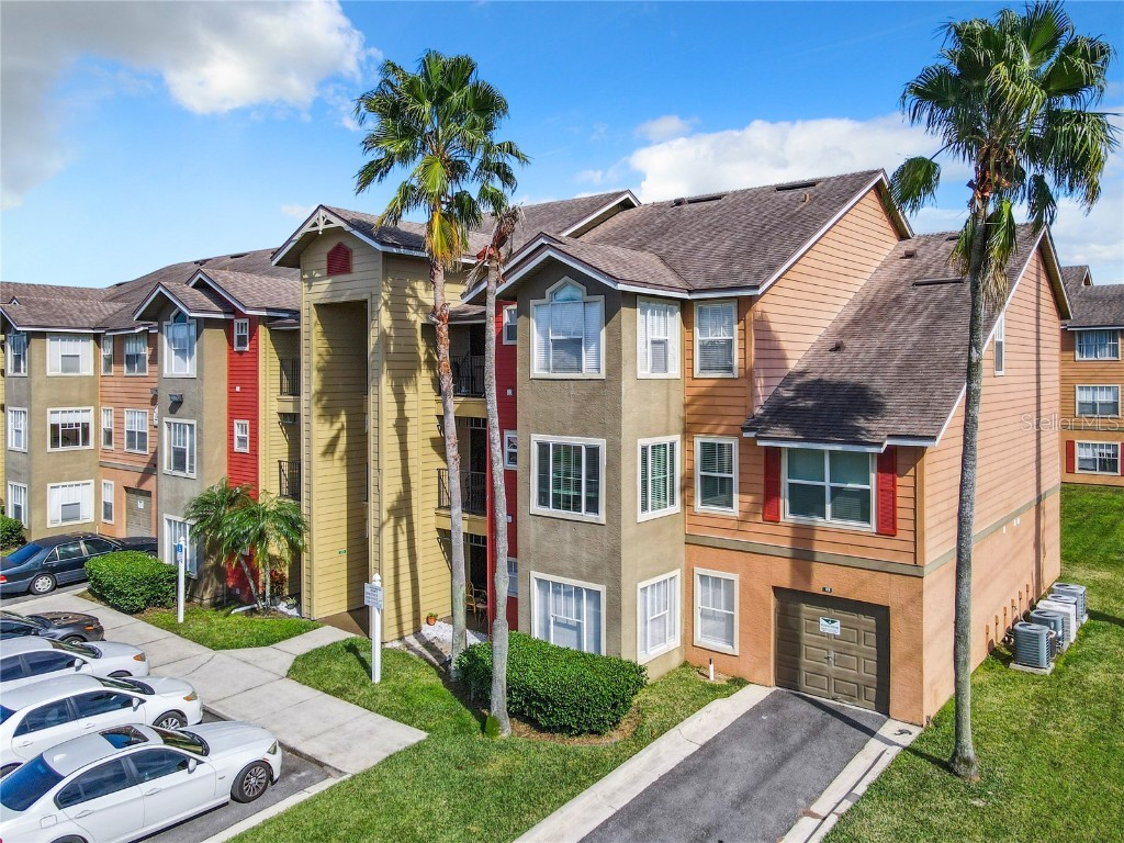 2217 Grand Cayman Court #1235 Kissimmee FL 34741 O6174373 image1