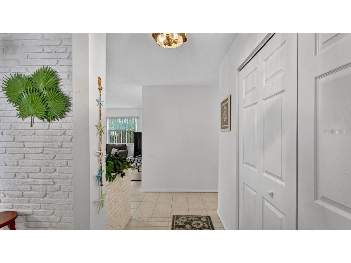 2217 Green Street South Daytona FL 32119 V4948568 image10