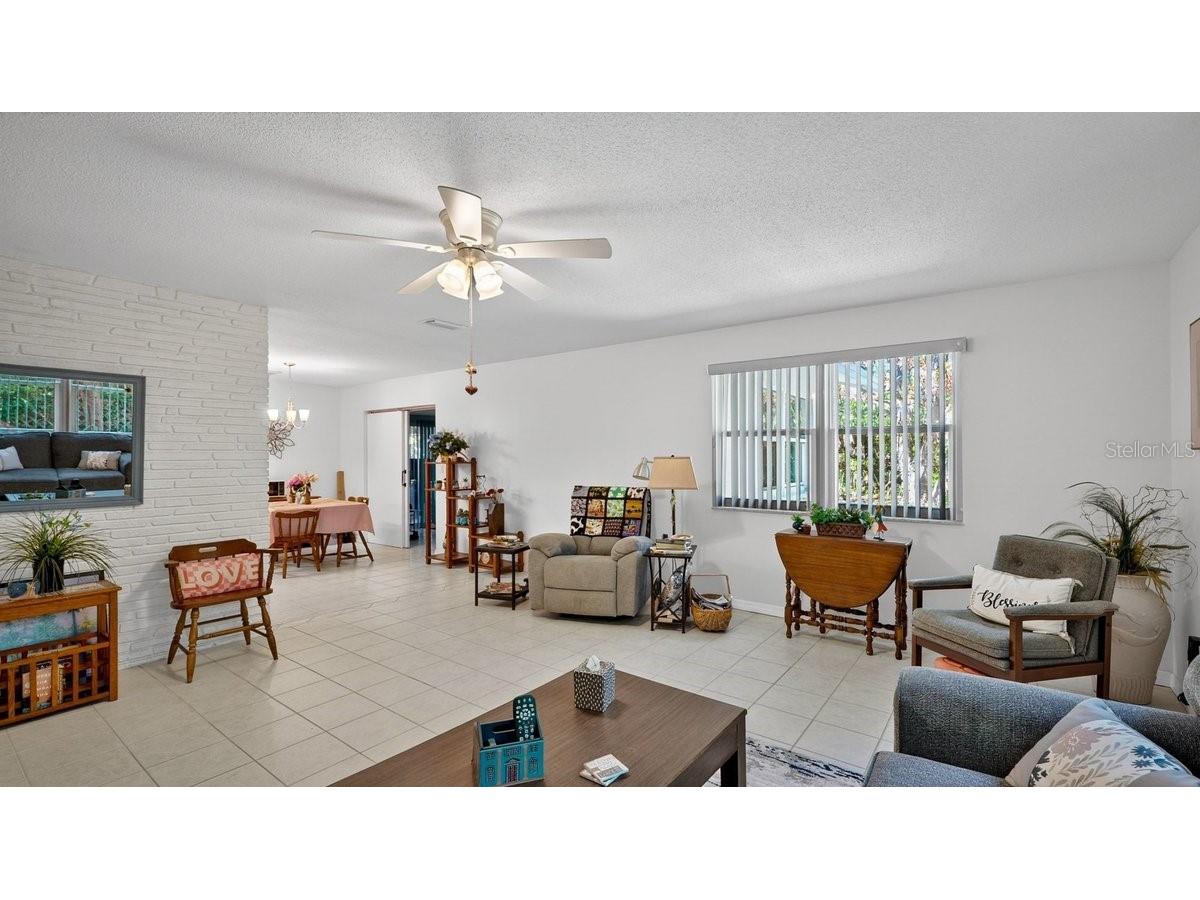 2217 Green Street South Daytona FL 32119 V4948568 image12