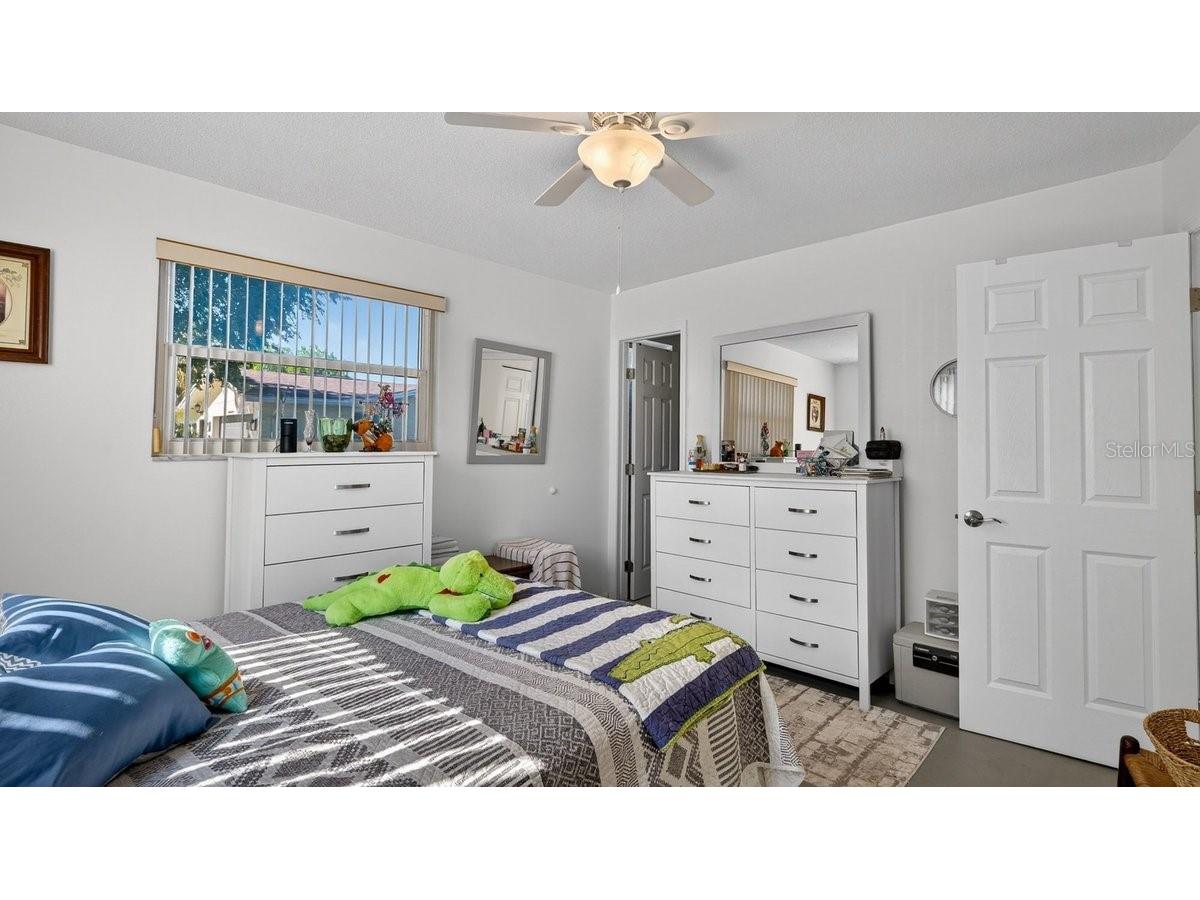 2217 Green Street South Daytona FL 32119 V4948568 image20