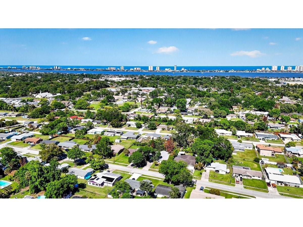 2217 Green Street South Daytona FL 32119 V4948568 image36