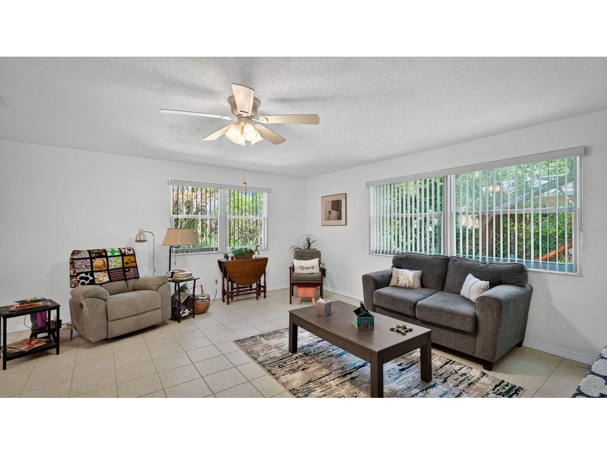 2217 Green Street South Daytona FL 32119 V4948568 image4