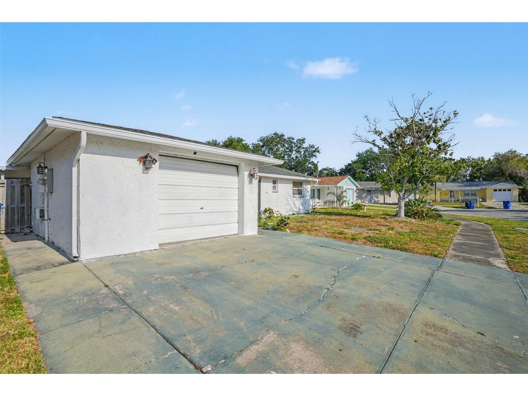 2217 Harrison Drive Holiday FL 34691 - LAKE CONLEY TB8502225 image2