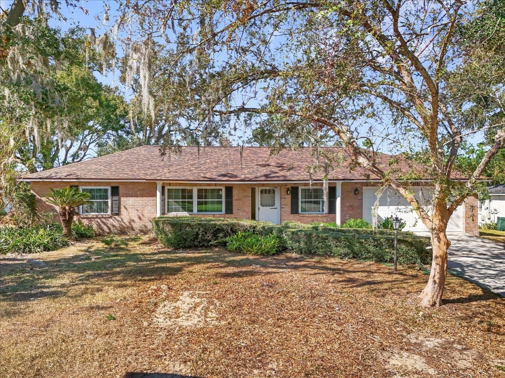 2217 Malibu Drive Brandon FL 33511 TB8321502 image1