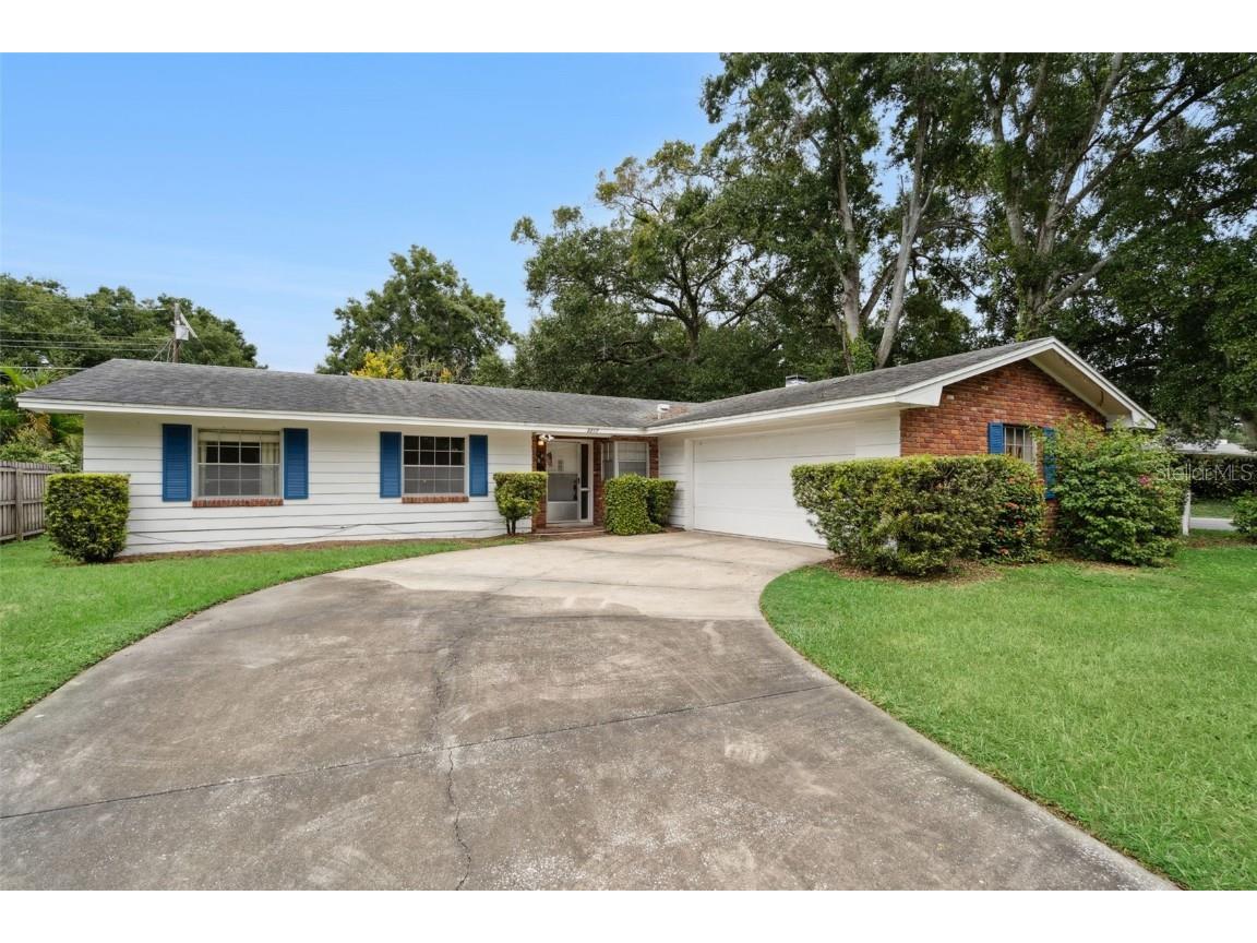 2217 Miscindy Place Orlando FL 32806 O6349586 image1