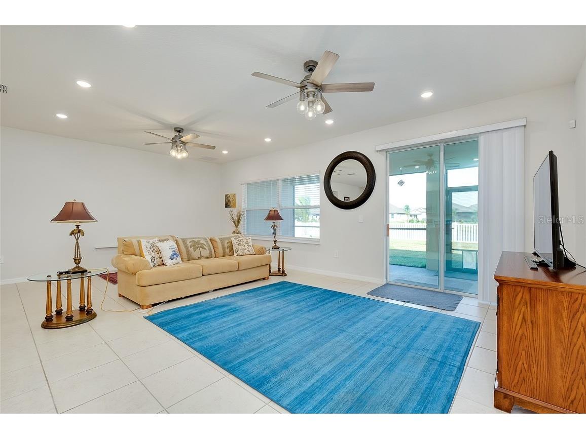 2217 Mizner Bay Avenue Bradenton FL 34208 A4676194 image12