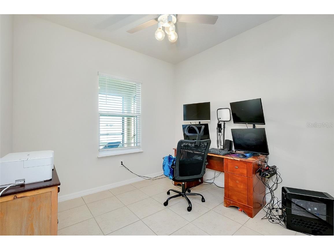 2217 Mizner Bay Avenue Bradenton FL 34208 A4676194 image28