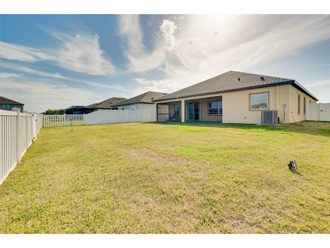 2217 Mizner Bay Avenue Bradenton FL 34208 A4676194 image45