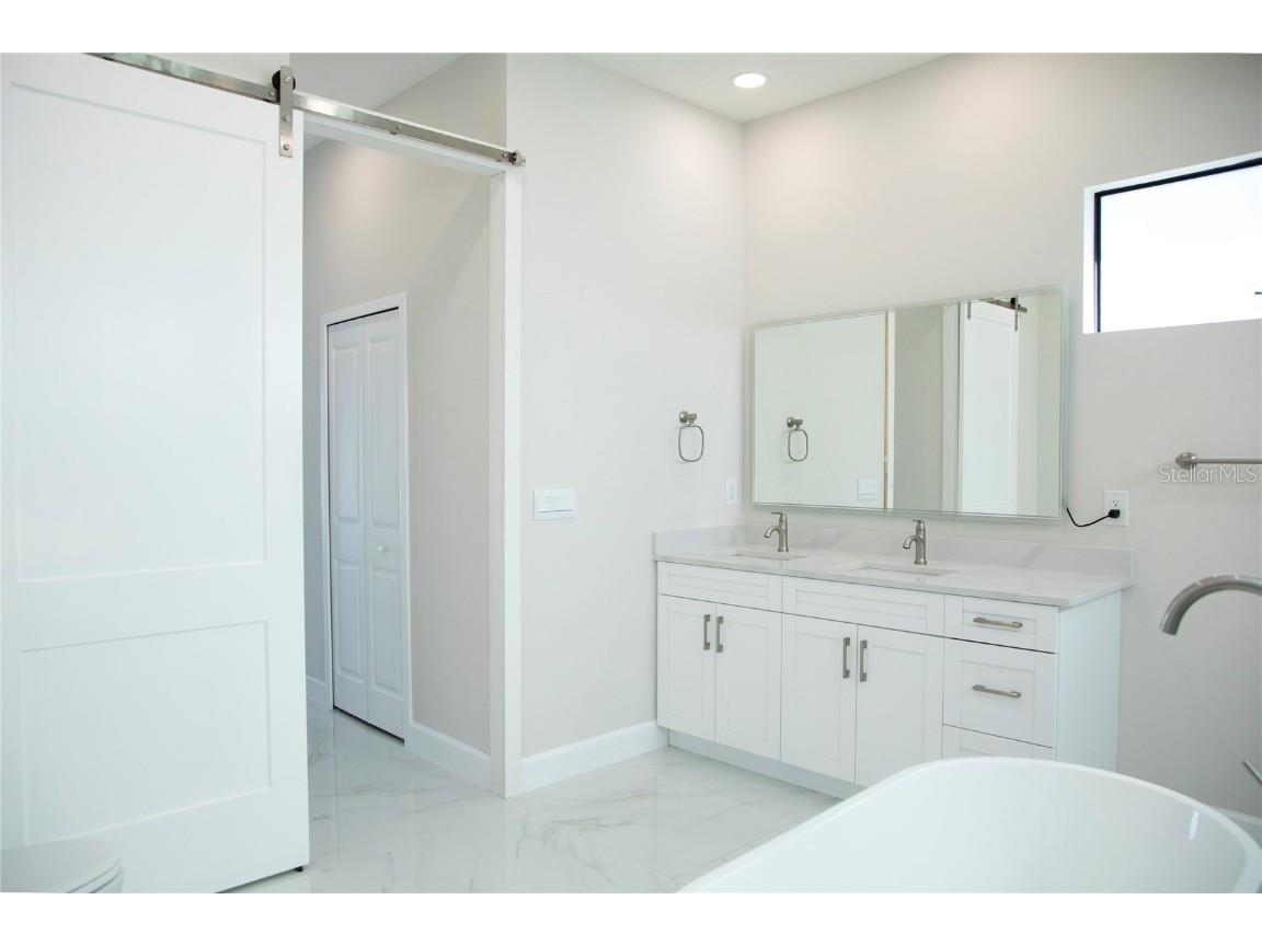 2217 NE 15th Terrace Cape Coral FL 33909 C7504969 image30